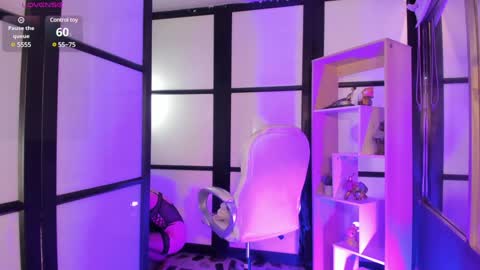 Lady  online show from January 2025 04:58:02 AM