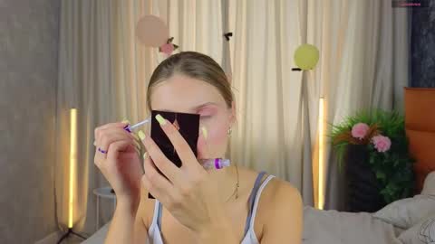 Snapshot of lafeti chatting on September 2025 06:51:02 AM Lilia online show from September 2025 06:51:02 AM