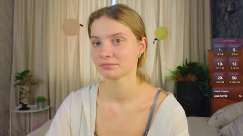 Snapshot of lafeti chatting on October 2025 06:36:01 AM Lilia online show from October 2025 06:36:01 AM