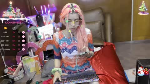 Snapshot of laflakita21 chatting on January 2025 01:43:02 AM Skinnygirl online show from January 2025 01:43:02 AM