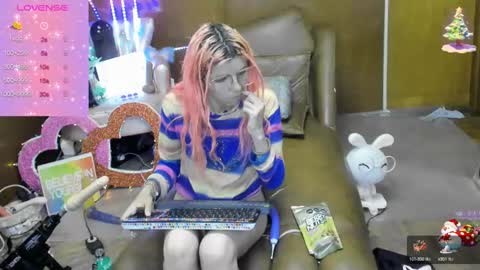 Snapshot of laflakita21 chatting on September 2025 01:18:01 AM Skinnygirl online show from September 2025 01:18:01 AM