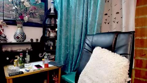 laia_hadid online show from March 2026 05:13:01 AM