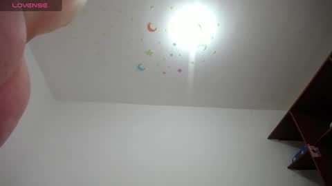 Leila Laly online show from January 2025 01:37:02 PM