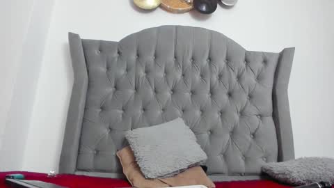 Snapshot of lailacastillomilf chatting on February 2025 01:19:02 PM Lailacastillo online show from February 2025 01:19:02 PM