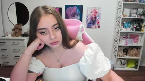 Snapshot of lain__ chatting on December 2024 10:22:01 PM Kira online show from December 2024 10:22:01 PM