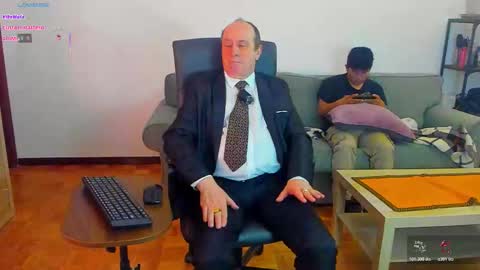 Snapshot of lajose52 chatting on December 2025 07:43:01 PM lajose52 online show from December 2025 07:43:01 PM