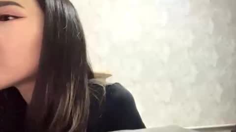 Luna online show from October 2025 03:10:02 PM