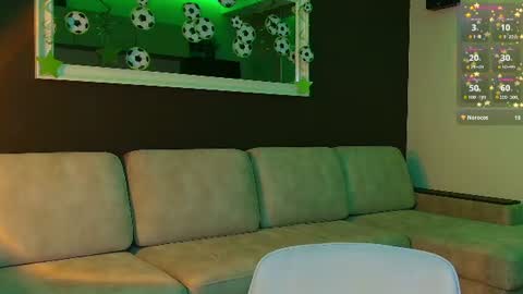 lakisha808 online show from June 2026 06:56:01 PM