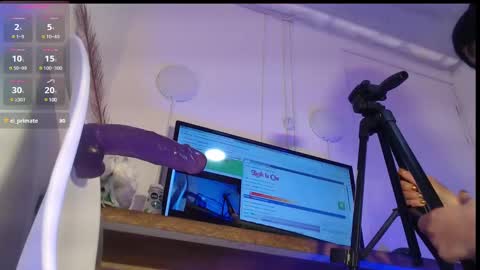 Snapshot of lakshmi_tay chatting on January 2025 02:51:01 PM lakshmi_tay online show from January 2025 02:51:01 PM