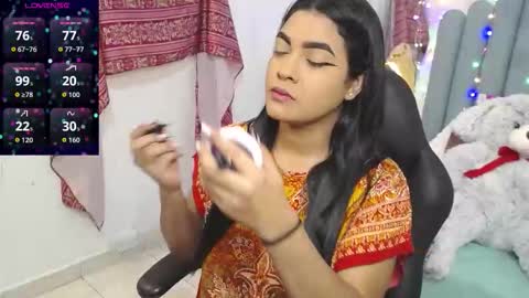 Laskhmirani online show from November 2025 12:08:02 PM