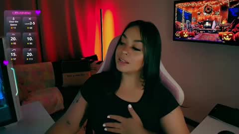 lalablack1_ online show from October 2025 08:28:02 PM