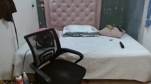 lalisha online show from November 2025 01:16:01 AM