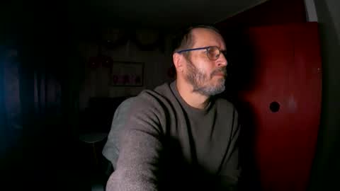 Snapshot of lamilfexhibe chatting on January 2026 04:31:02 PM lamilfexhibe online show from January 2026 04:31:02 PM