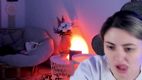 just call me Lana  and her security online show from December 2024 11:29:02 AM