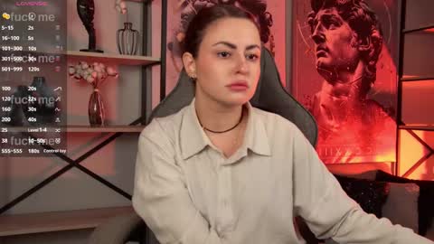 just call me Lana  and her security online show from October 2025 08:50:02 AM