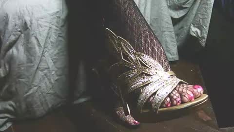 lana_legs53 online show from September 2025 09:11:02 AM