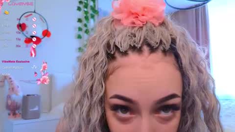 Milana online show from February 2025 05:52:01 AM