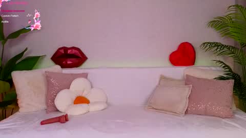 Milana online show from September 2025 02:33:02 AM