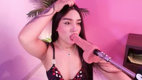 LANA online show from December 2025 03:57:01 AM