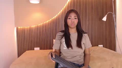 Snapshot of lana_starlet chatting on February 2025 08:52:02 PM katiuska online show from February 2025 08:52:02 PM