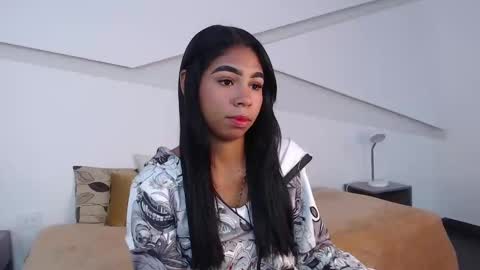 Snapshot of lana_starlet chatting on September 2025 03:39:01 AM katiuska online show from September 2025 03:39:01 AM