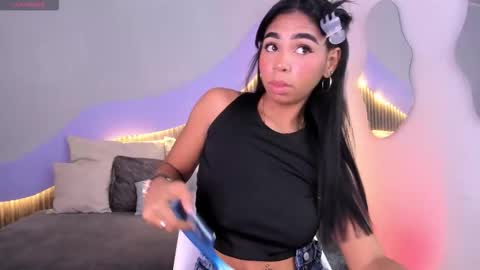 Snapshot of lana_starlet chatting on October 2025 04:54:01 AM katiuska online show from October 2025 04:54:01 AM