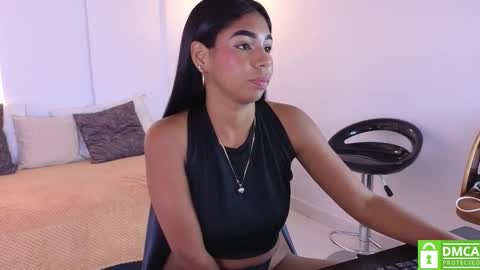 Snapshot of lana_starlet chatting on October 2025 04:04:02 AM katiuska online show from October 2025 04:04:02 AM