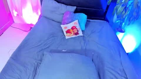 emma online show from February 2025 10:14:01 PM