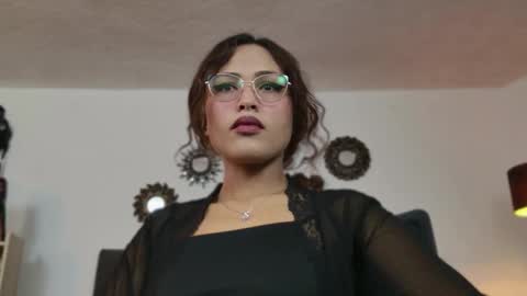 Snapshot of lanadoux_ chatting on December 2025 02:21:01 PM Mistress Lana online show from December 2025 02:21:01 PM