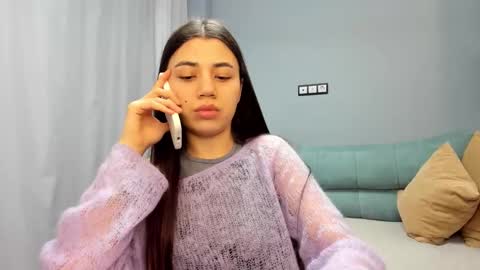 Lana online show from October 2025 03:38:02 PM