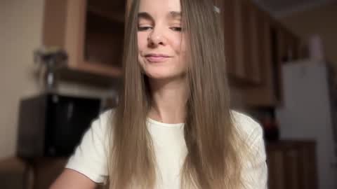 Lana online show from December 2024 10:08:02 PM