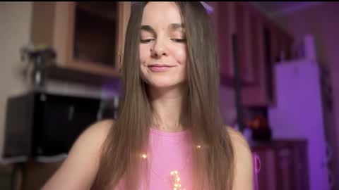 Lana online show from December 2024 02:32:01 AM