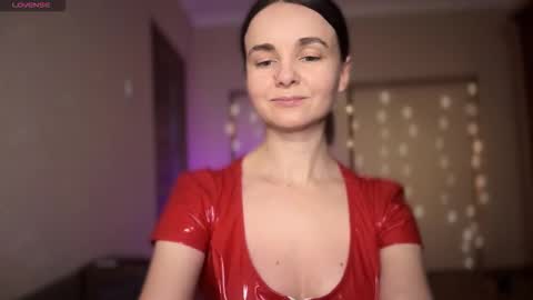 Lana online show from October 2025 10:08:01 PM