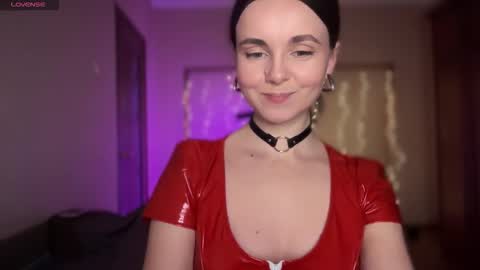 Lana online show from February 2026 10:47:01 PM