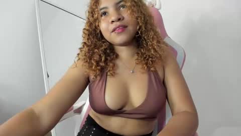 Snapshot of lanarouse1 chatting on January 2025 12:38:01 AM Lana online show from January 2025 12:38:01 AM