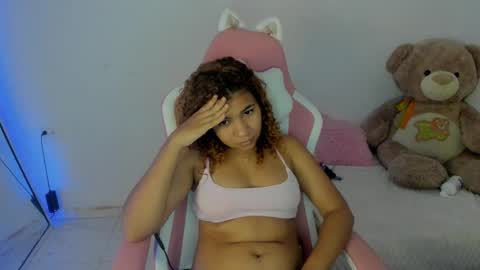 Snapshot of lanarouse1 chatting on February 2025 02:50:01 AM Lana online show from February 2025 02:50:01 AM