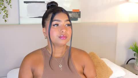 Snapshot of lanarozz chatting on October 2025 07:15:02 PM Lana online show from October 2025 07:15:02 PM