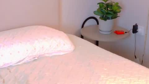 Snapshot of lanarozz chatting on February 2026 08:14:01 PM Lana online show from February 2026 08:14:01 PM