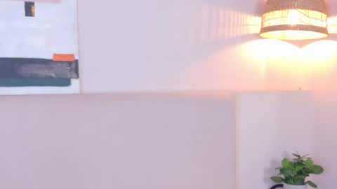 Lana online show from March 2026 07:18:02 PM