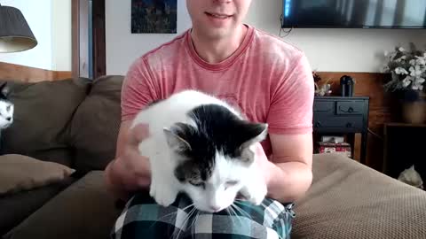 Snapshot of lancehardin chatting on February 2025 03:15:02 PM Lance online show from February 2025 03:15:02 PM