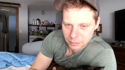 Snapshot of lancehardin chatting on February 2025 03:05:02 PM Lance online show from February 2025 03:05:02 PM