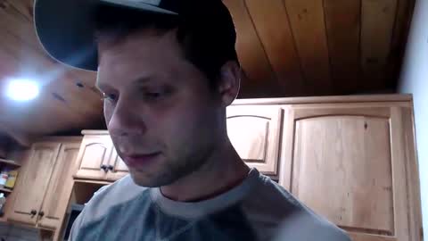 Snapshot of lancehardin chatting on November 2025 12:32:02 AM Lance online show from November 2025 12:32:02 AM