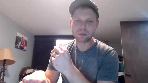 Snapshot of lancehardin chatting on December 2025 12:38:02 AM Lance online show from December 2025 12:38:02 AM