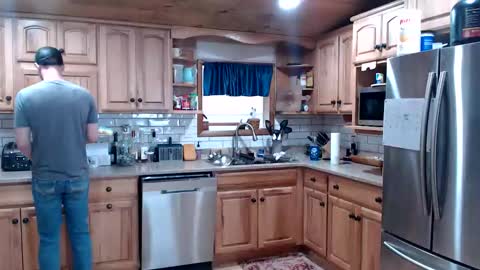 Snapshot of lancehardin chatting on February 2026 04:12:02 PM Lance online show from February 2026 04:12:02 PM