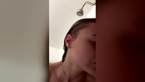 Snapshot of laneybel chatting on December 2025 03:56:02 AM laneybel online show from December 2025 03:56:02 AM