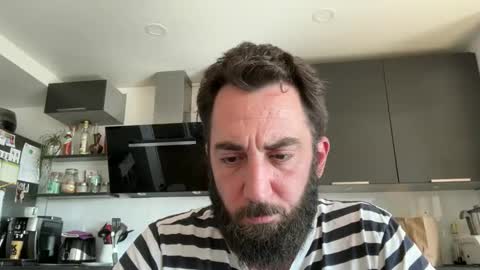 Snapshot of lanimalr chatting on September 2025 12:28:02 PM Lanimal online show from September 2025 12:28:02 PM