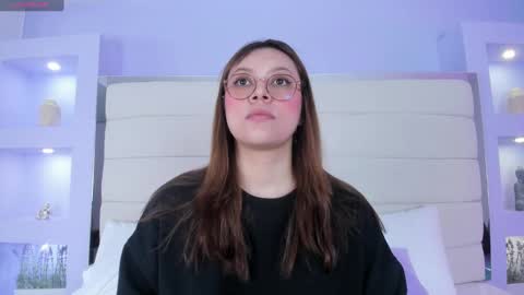 Lanna online show from January 2025 11:44:02 AM