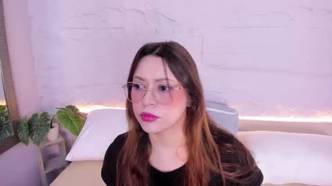 Lanna online show from December 2025 11:38:02 AM