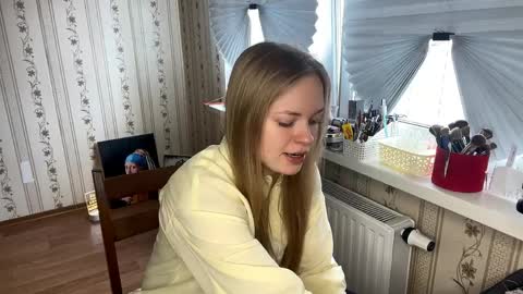 Hello My name is Lola online show from April 2026 11:08:01 AM