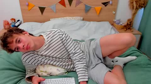 Fandi online show from April 2026 09:39:01 AM